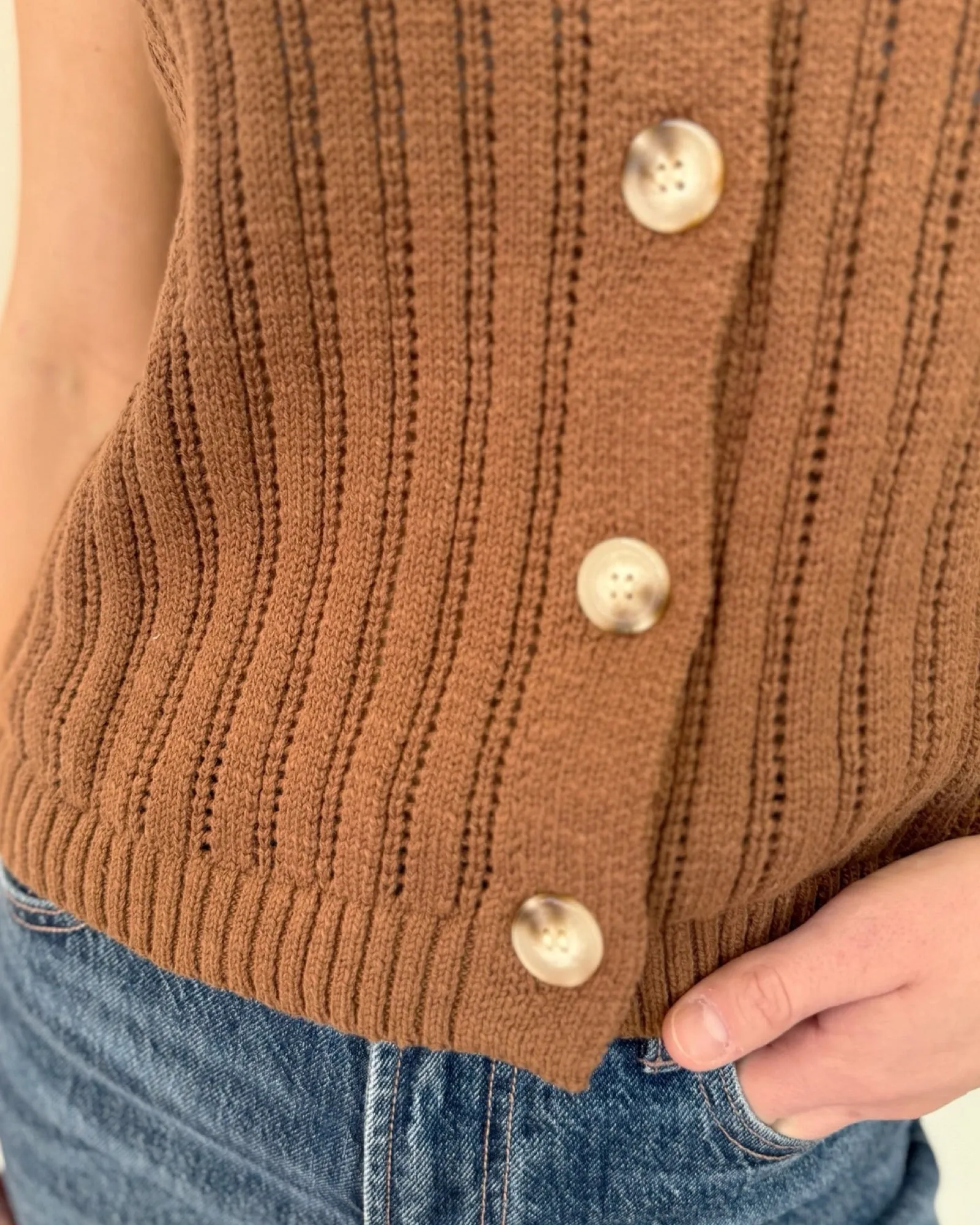 Baston Sleeveless Knit Top