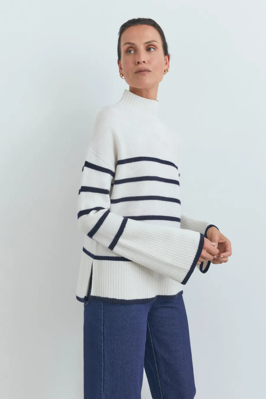 Madrid Merino Knit Ivory/Navy