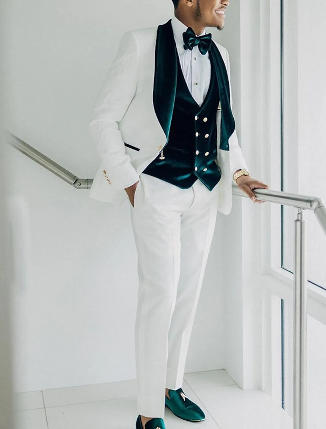 Men's 3 Piece Slim Fit Suits Jacquard Blazer Jacket Shawl Lapel Velvet Vest Classic White Pant Wedding Men Suit
