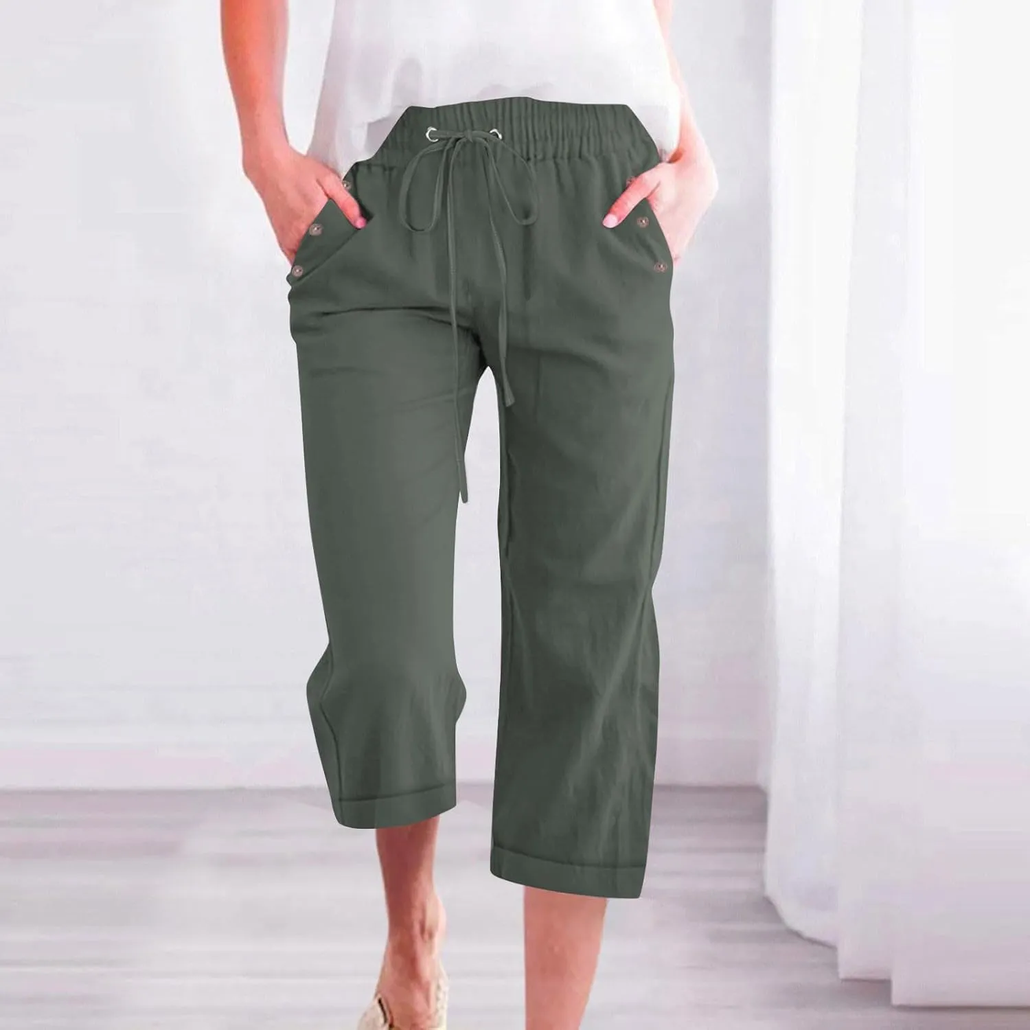 Plus Size Capris for Women Cotton Linen Capri Pants Elastic Waist 3/4 Long Shorts Casual Summer Pants with Pockets