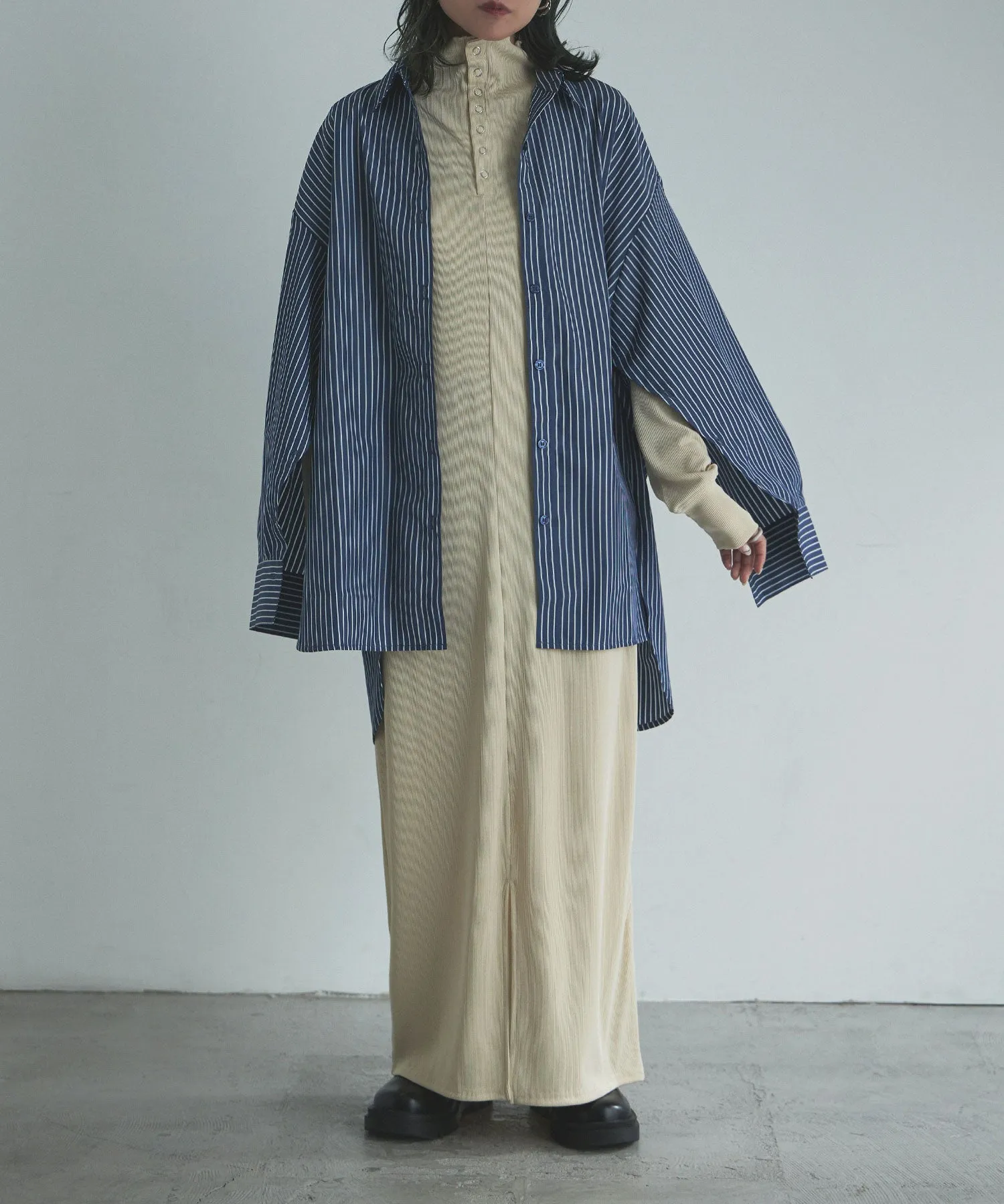Snap button high neck rib OP