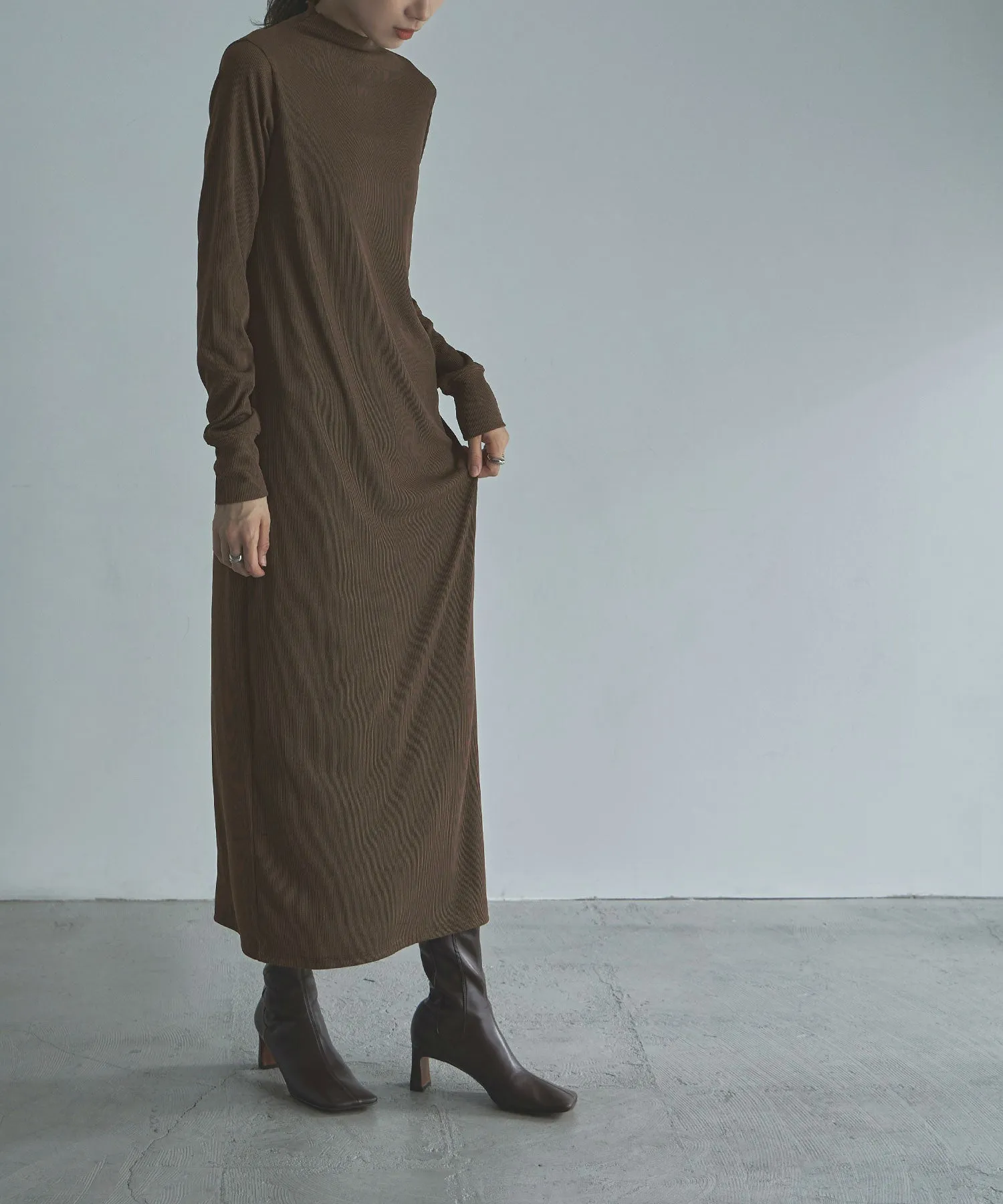 Snap button high neck rib OP