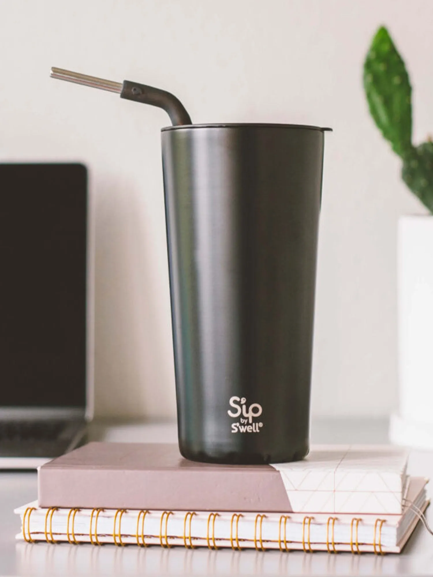 S'well Takeaway Tumbler 24oz, Black Licorice