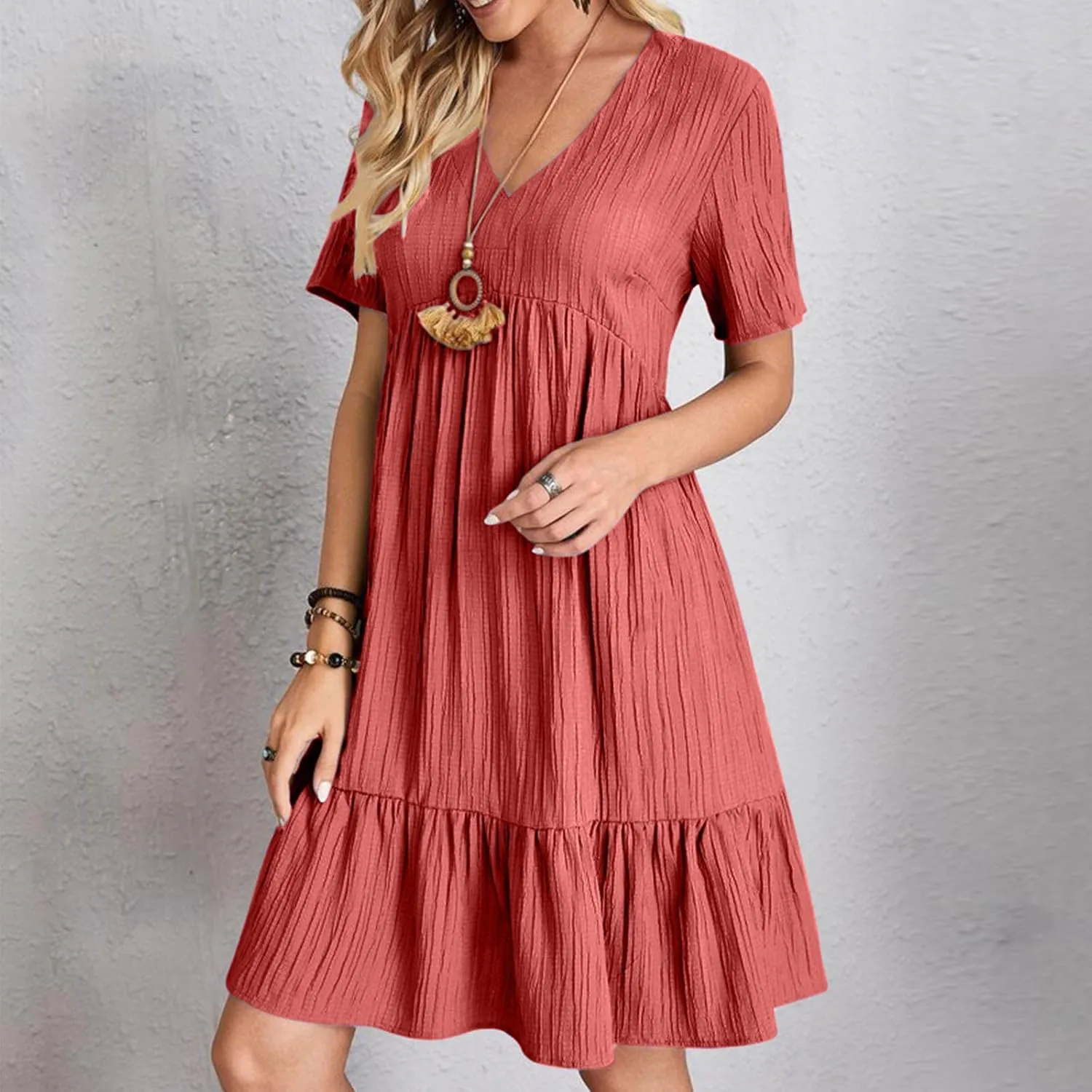 Women's 2025 Summer Short Sleeve Mini Dress Textured Fashion Beach Boho Dress V Neck Casual Ruffle Hem Swing Dress
