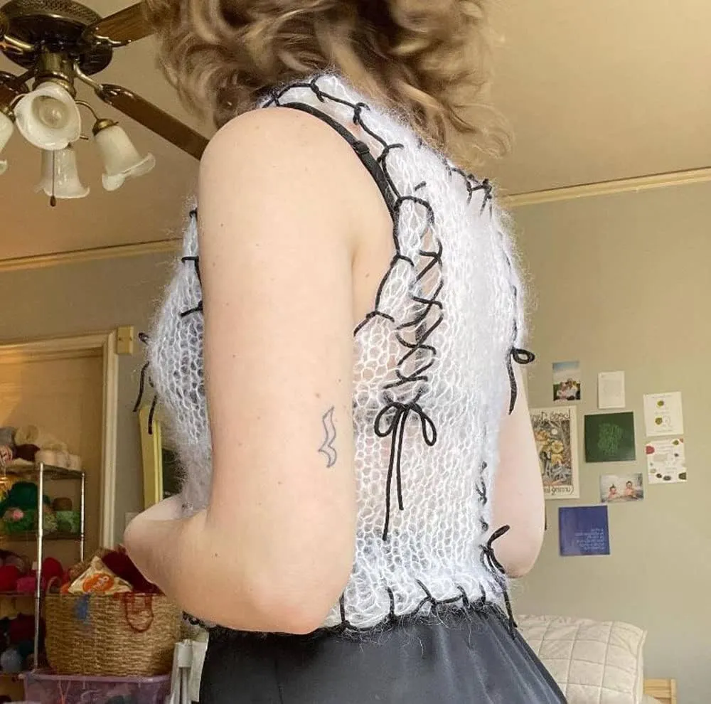 Women's Y2K Crochet Knitted Vest Sleeveless Cropped Top Hollow Transparent Camisole Cute Sweater Vest